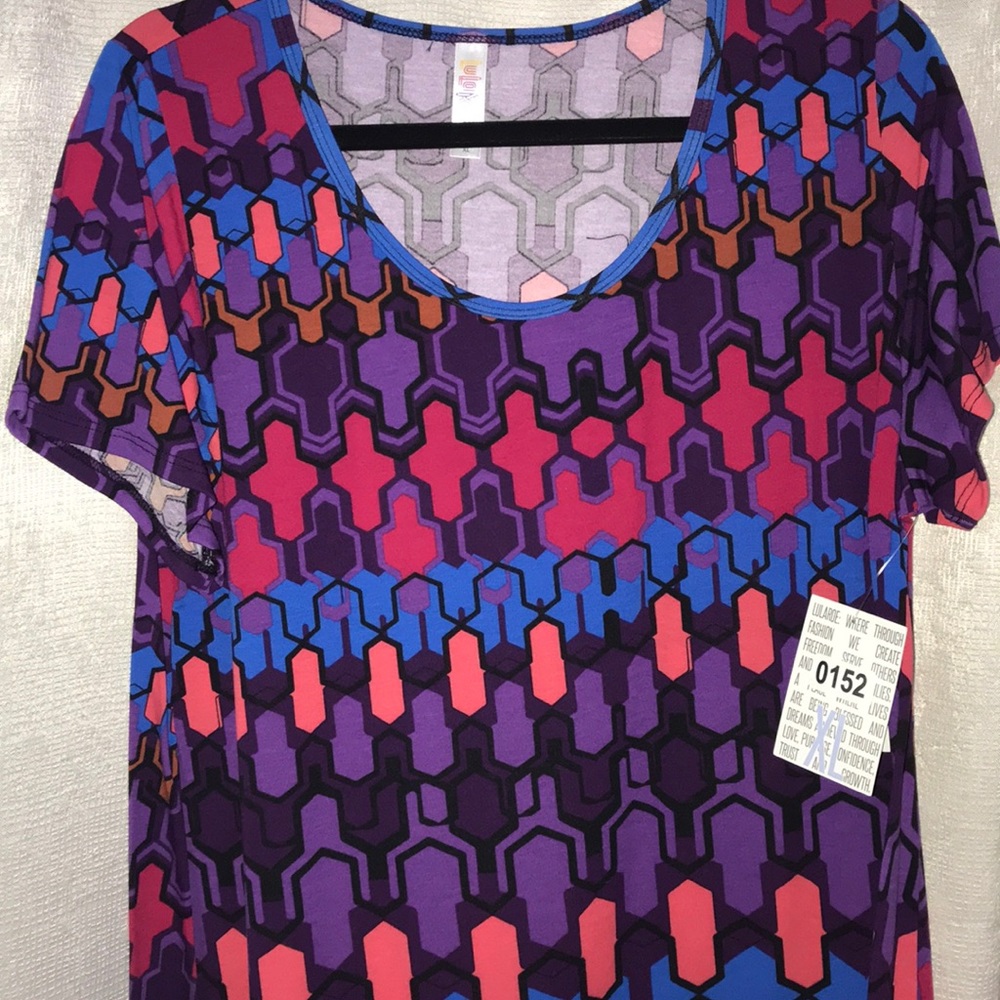 Xl Lularoe classic tee